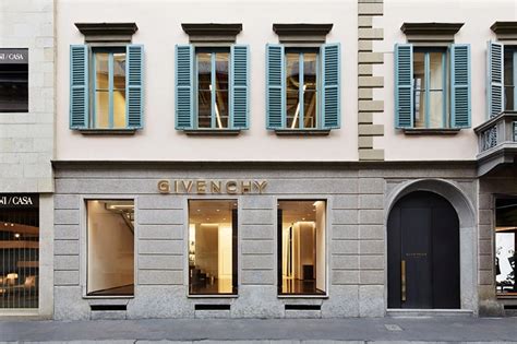 givenchy outlet milan|givenchy outlet online.